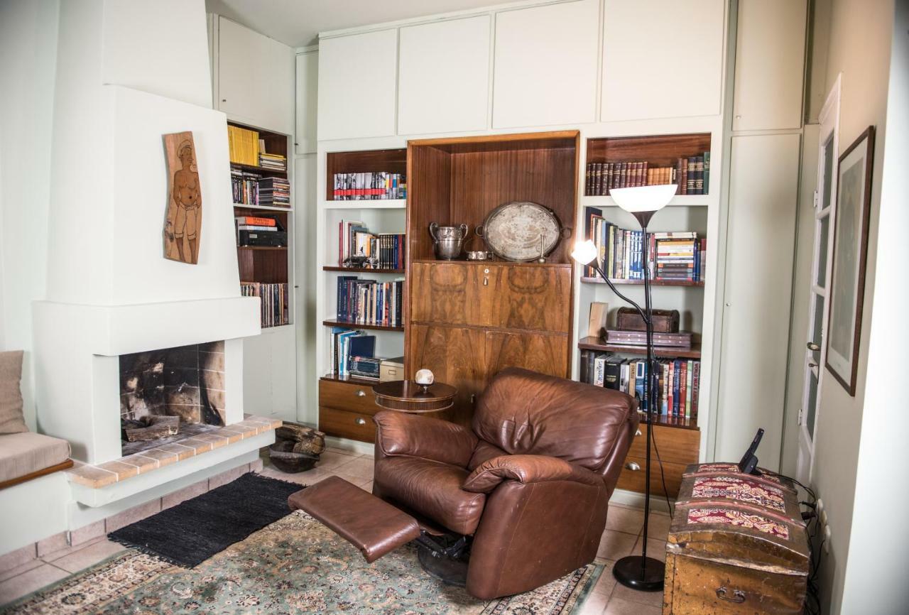شقة Elly'S House In أثينا المظهر الخارجي الصورة