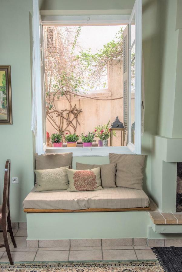 شقة Elly'S House In أثينا المظهر الخارجي الصورة